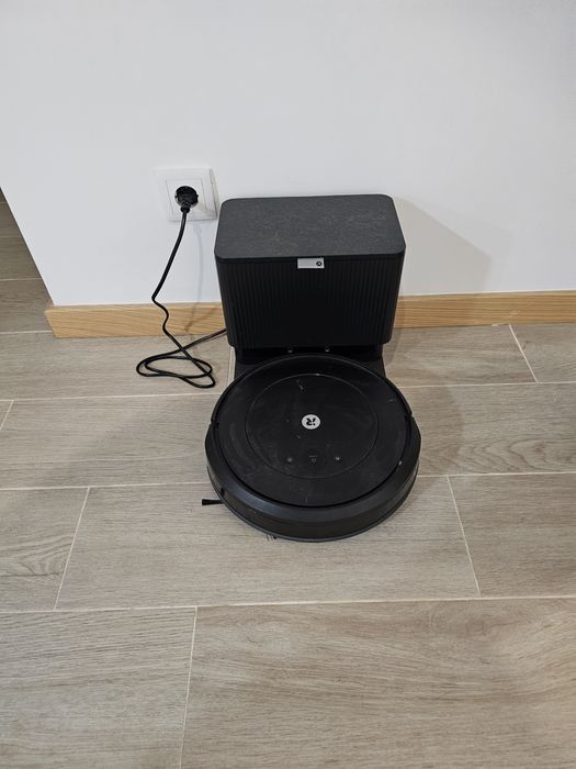 Aspirador roomba combo