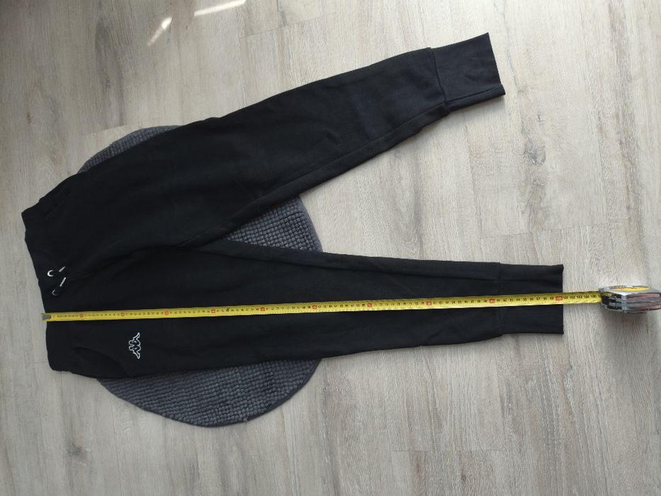 Czarne spodnie dresowe Kappa dresy joggery, rozmiar S / 36
