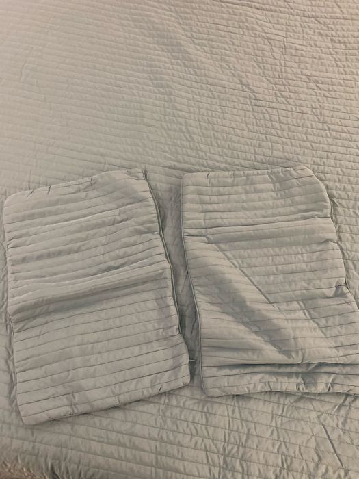 Colcha IKEA casal azul