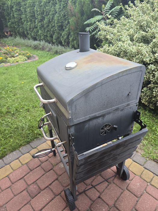 Sprzedam GRILL ogrodowy używany