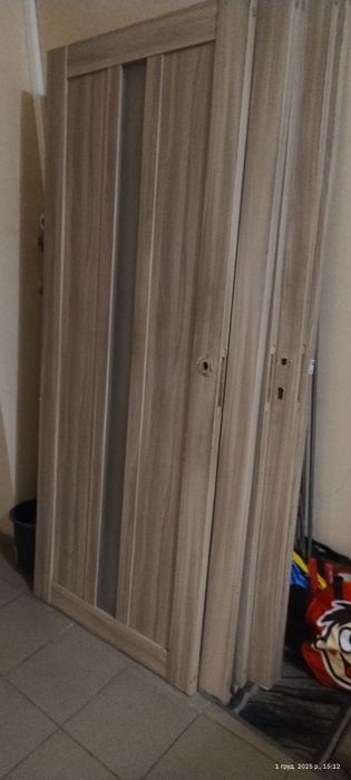 Міжкімнатні двері 2м на 80см