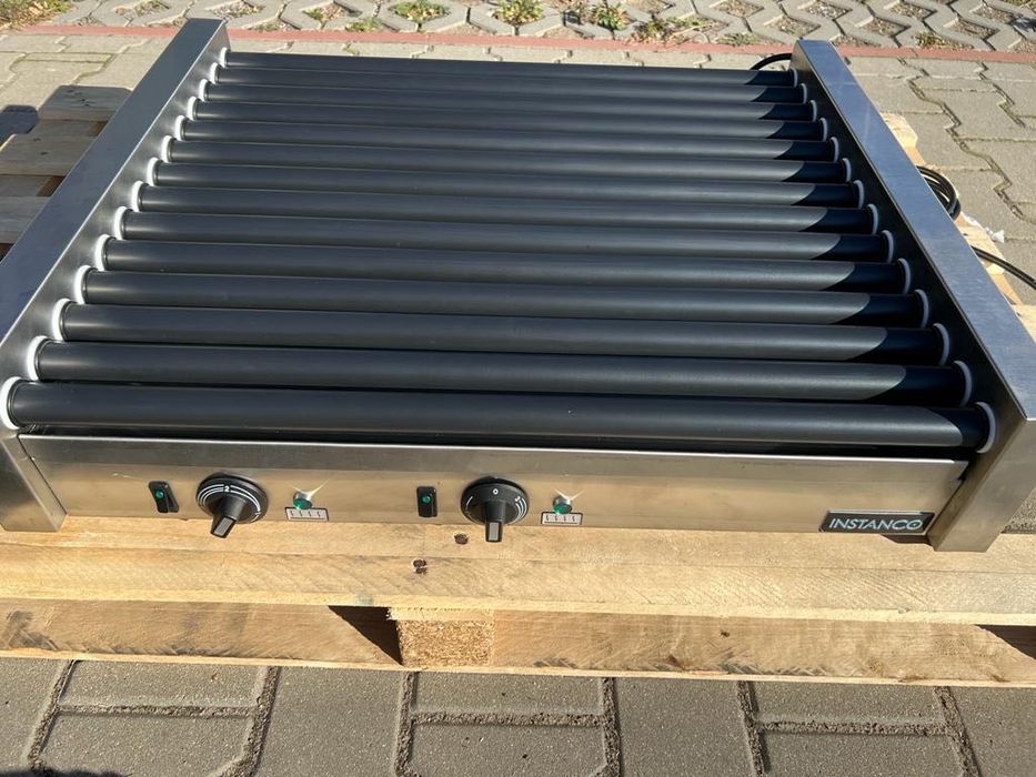 Rolkowy opiekacz elektryczny 2.8 kw