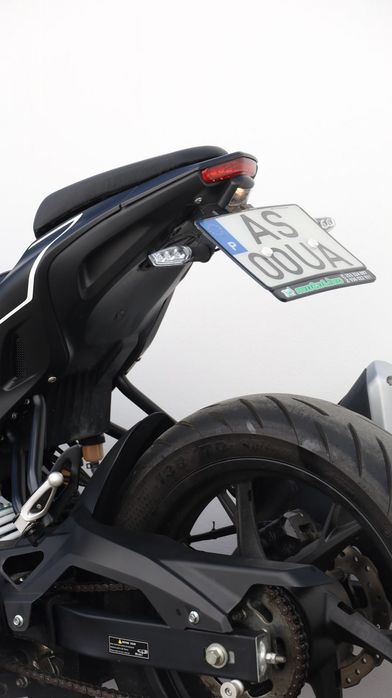 Keeway RKF 125 preta 2022