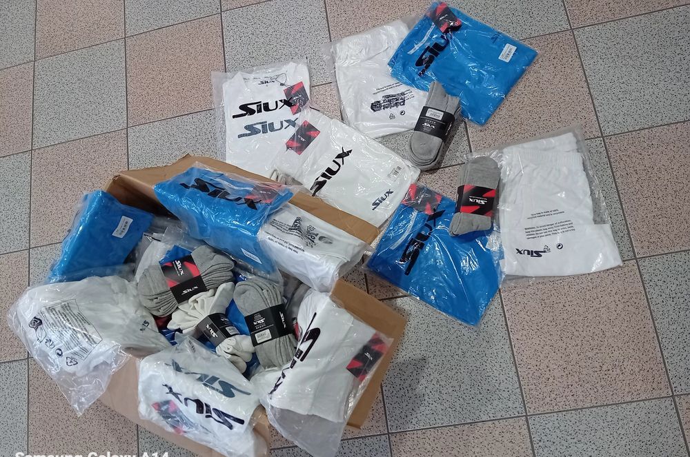 Conjuntos Homen e mulheres padel 35,99