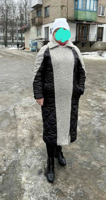 Продам   стеганное  пальто   размер 50   демисезонное.