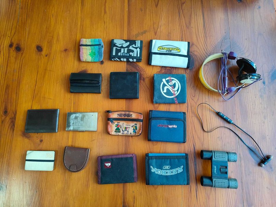 Carteiras , Binóculos e phones