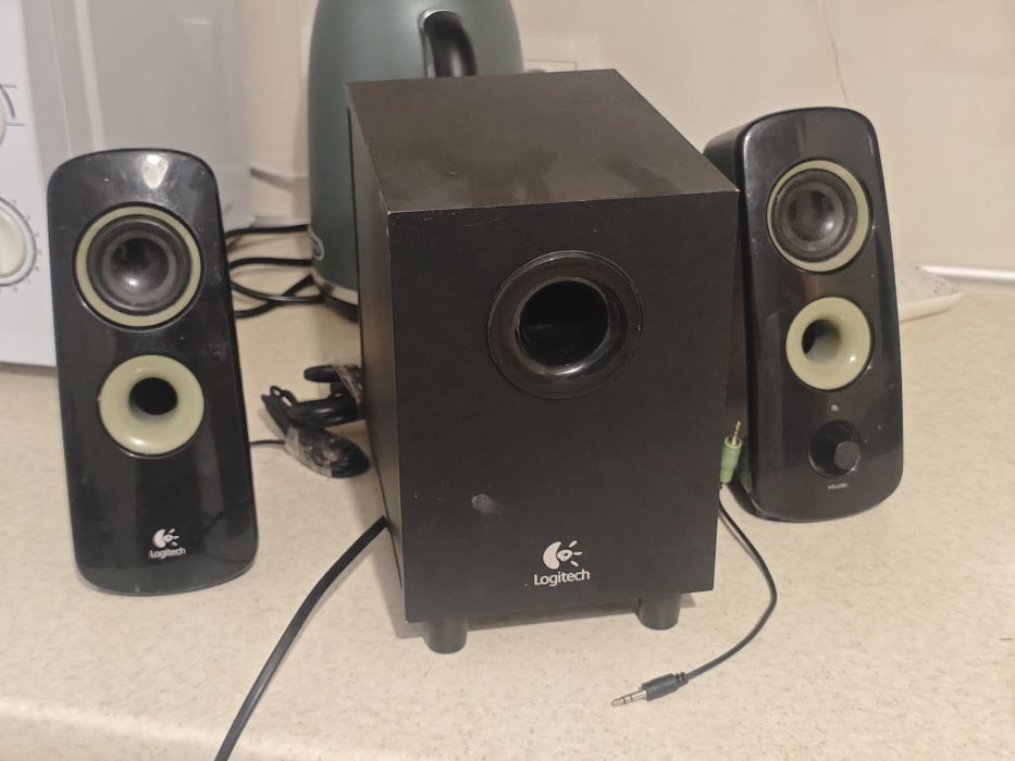 Компютерні колонки з сабвуфером
