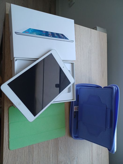 Ipad Mini 16 Gb Srebrny/ biały