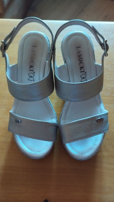 Klapki skórzane Lasocki