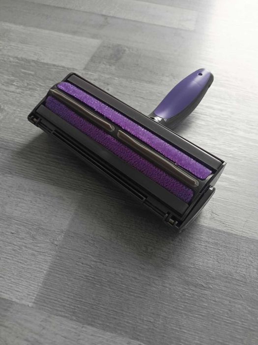 Elektryczna szczotka do zbierania sierści