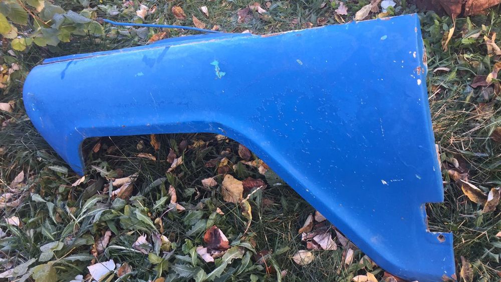 продам крило газ21 газ69 уаз москвич 401