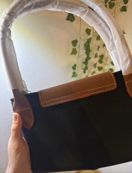 Mala LongChamp Preta OU Azul Marinho