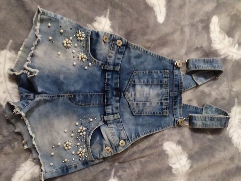 Джинсовый комбинезон шорты