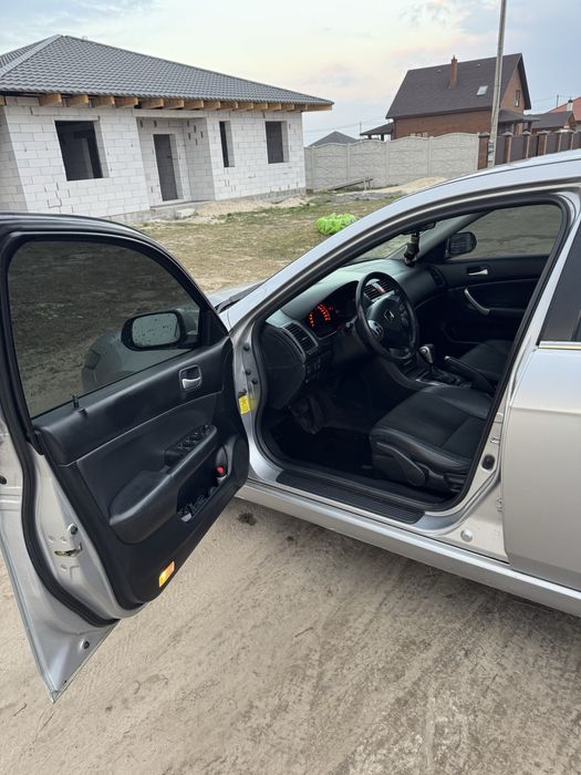 Honda Accord 7  2004р