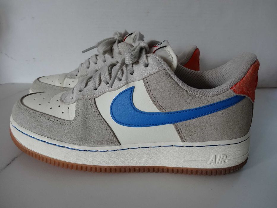 Buty NIKE AIR FORCE 1 '07 SE roz 40 Skóra Sportowe Damskie