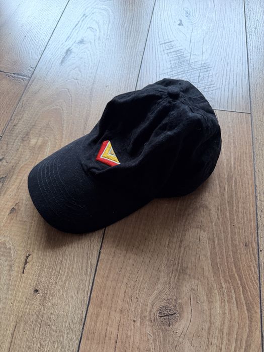 Czapka z daszkiem czarna damska męska minimalistyczna z regulacją