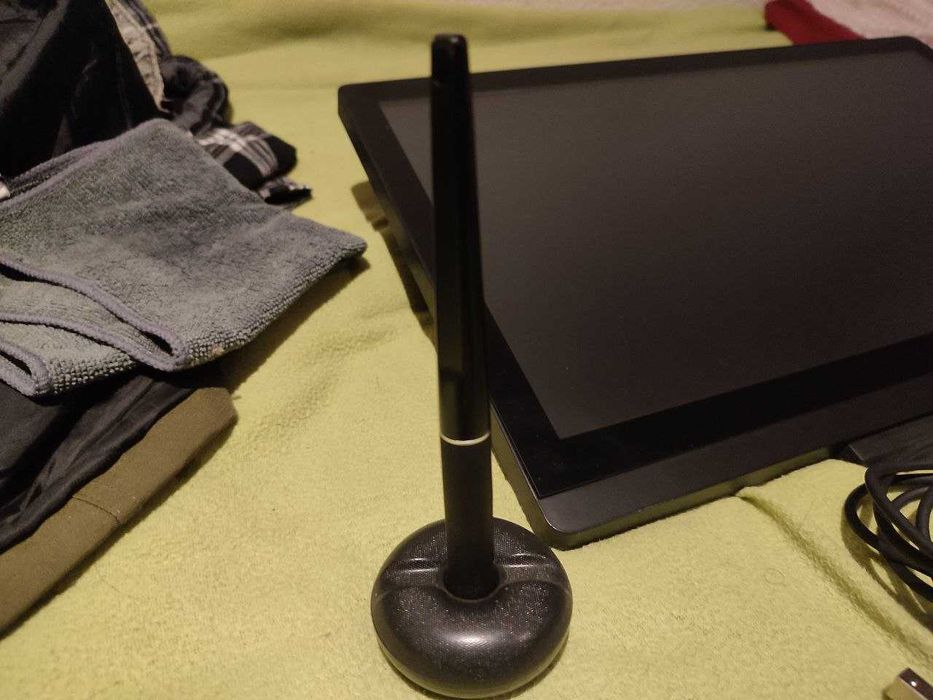 mesa digitalizadora com ecrã Huion kamvas 20 2019