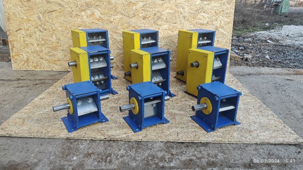 Різальний модуль ВР-100 3-х валий блок. Гілкоподрібнювач. Дробилка.