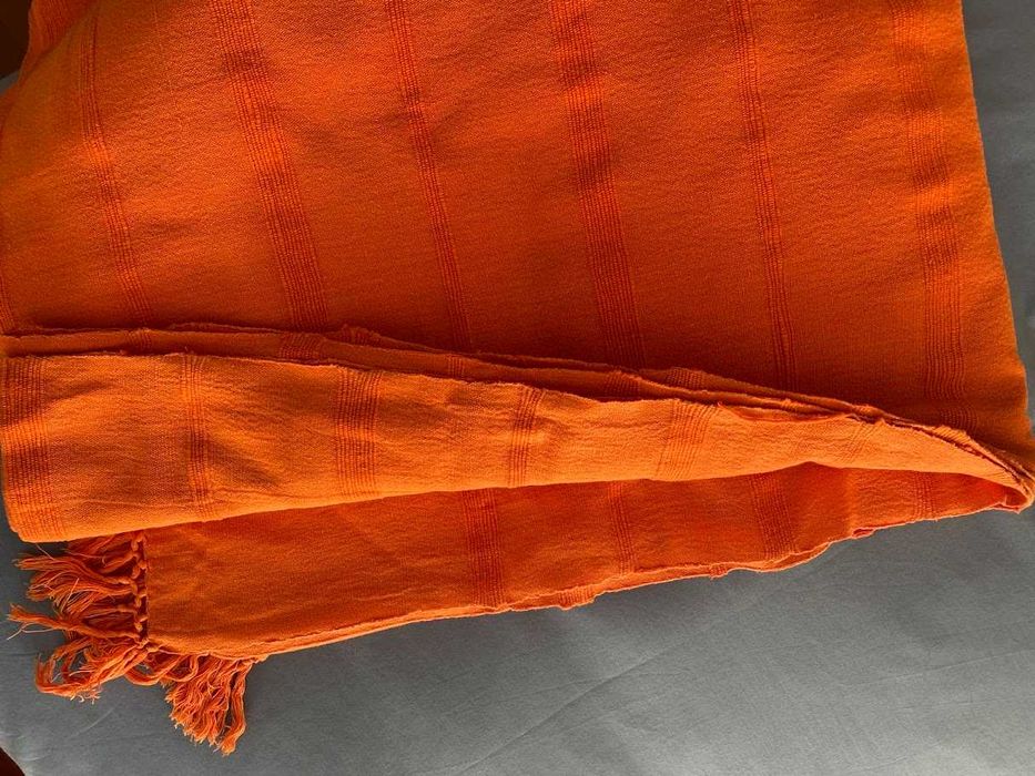 Colcha ou manta de algodão laranja