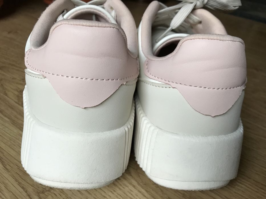 DeeZee. Damskie buty sportowe rozmiar 38