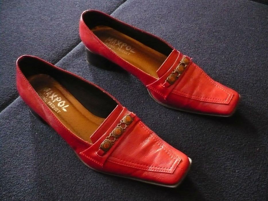 Czerwone buciki roz 37 eco skóra