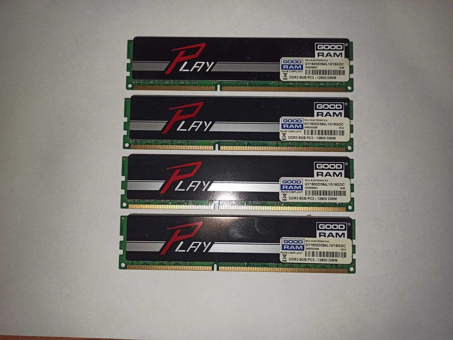32GB DDR3 DIMM 4x 8GB Pamięć RAM do PC 1,5V