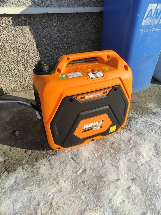 Продаємо генератор 2кВт новий з польщі