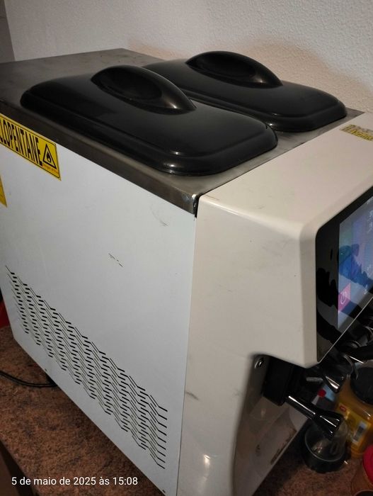 Maquina de gelados GGGastro dupla