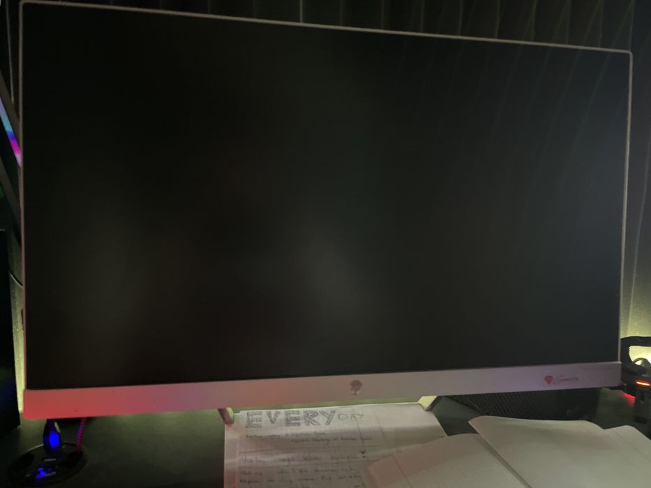 Monitor hp 23xw …