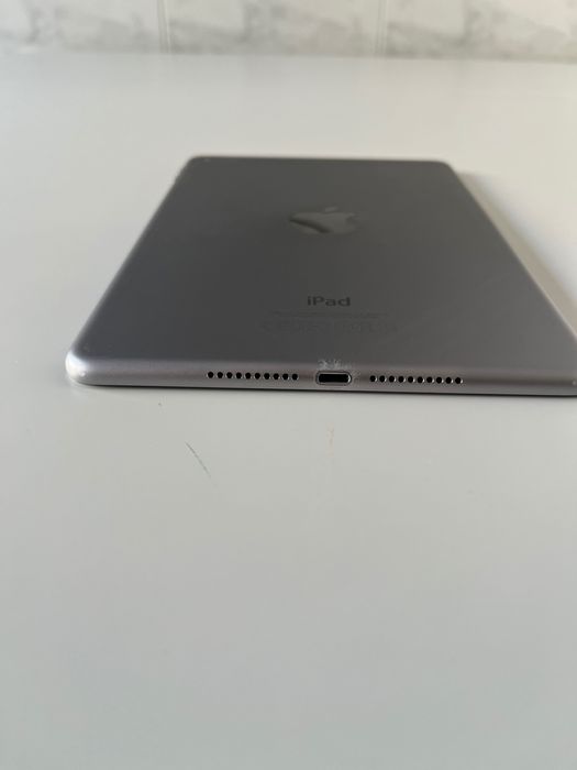 iPad Mini 4 128GB Wi-Fi Apple – Excellent Condition + Children's Case64741152013314124