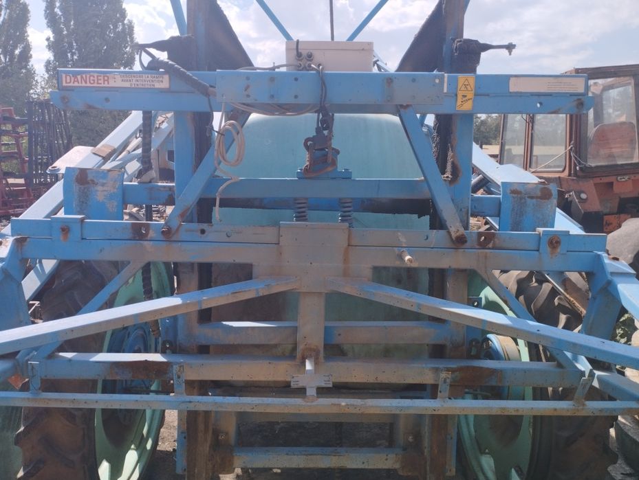 Обприскувач Berthoud-18, 2006р