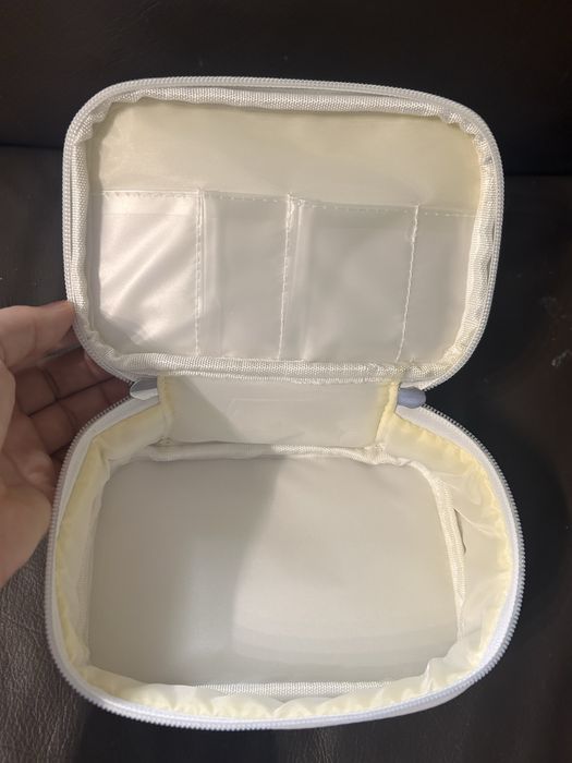 Kosmetyczka L’Occitane – elegancka, podróżna