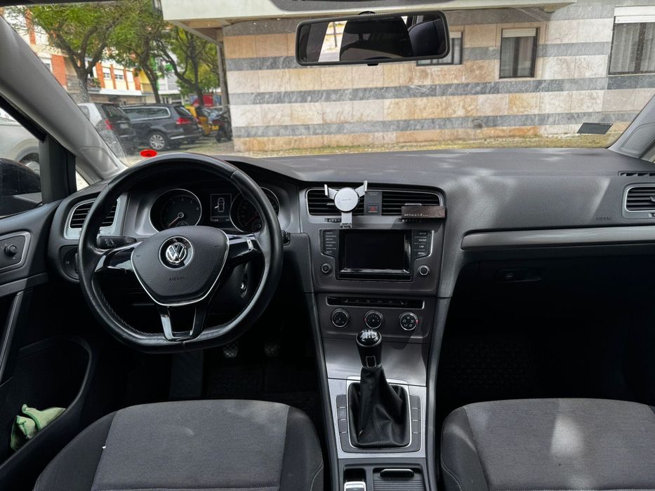 Volkswagen Golf 2013 • Oportunidade • Preço imbatível