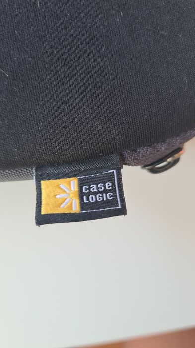 Estojo case logic para tablet livro...