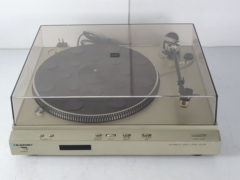 Gramofon Blaupunkt XQ 240 Direct Drive Technics