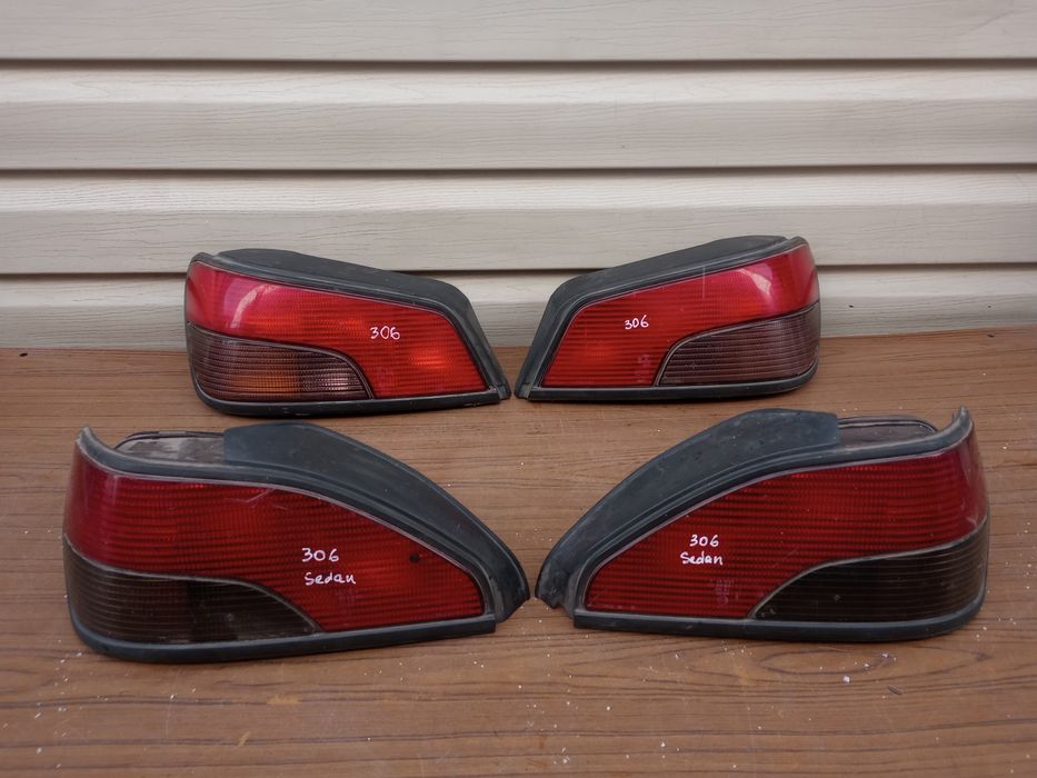 Фонарь задній Peugeot 205/206/306/307/405/406/Citroen Berlingo/FiatUno