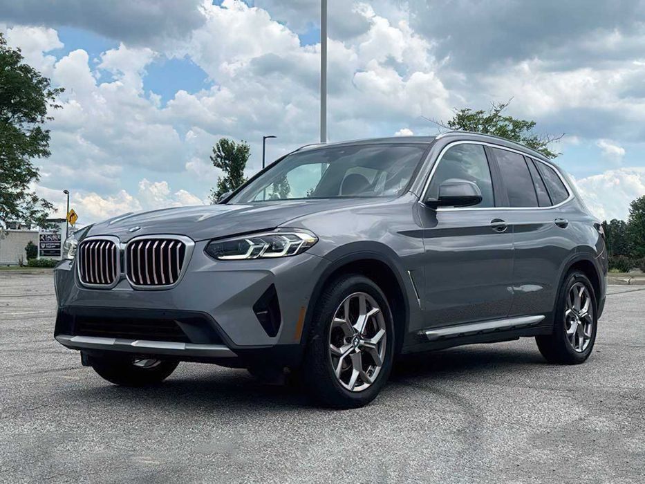 BMW X3      2023