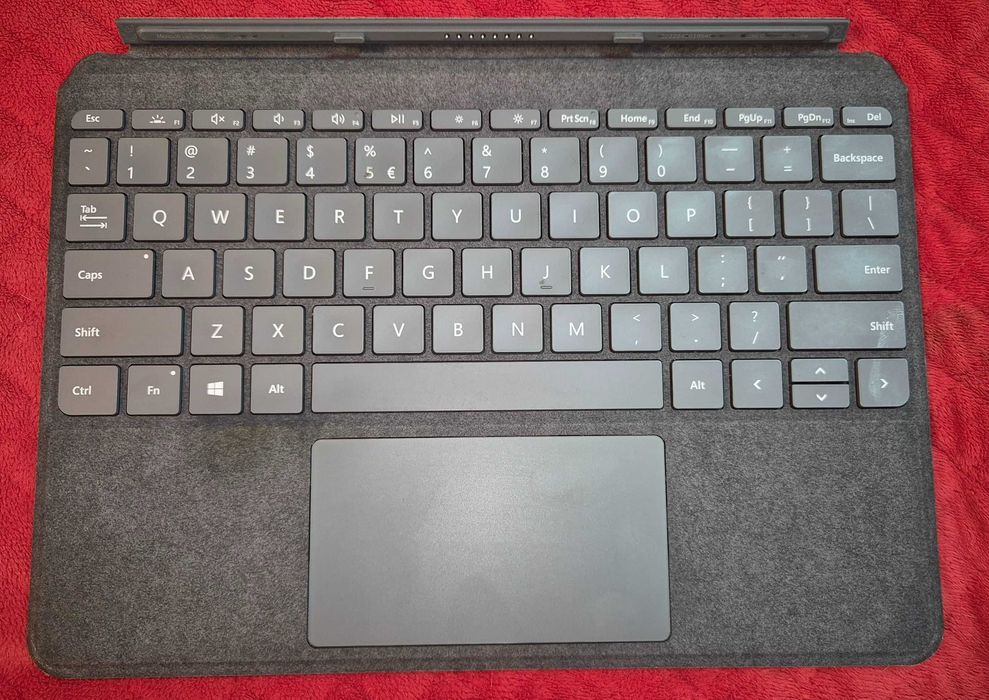 Laptop 10,5 2w1 Win11 MS Surface Go 4 SSD256GB GWARANCJA zestaw