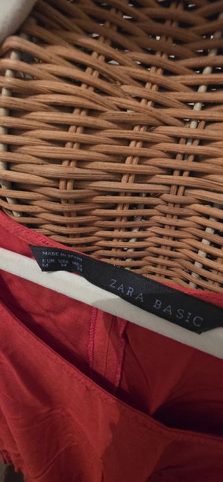 Vestido vermelho Zara