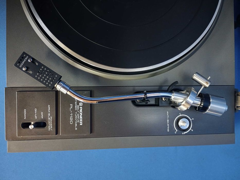 gira-discos PIONEER PL-112D