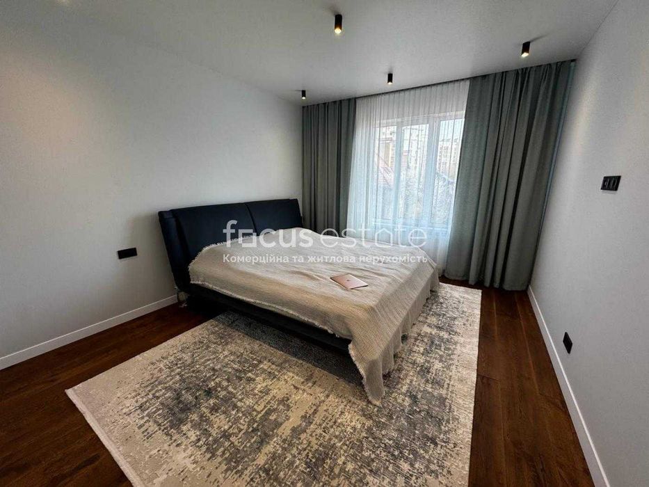 Без комісіЇ. Чайка. Продаж будинку з дизайнерським ремонтом.