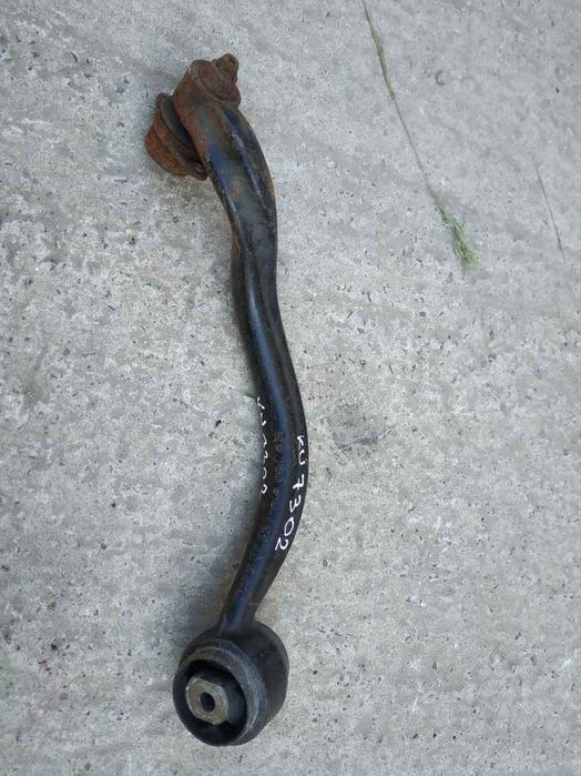 Land Rover Range Rover L322 02-12 важіль підвіски перед R KU7302 67506