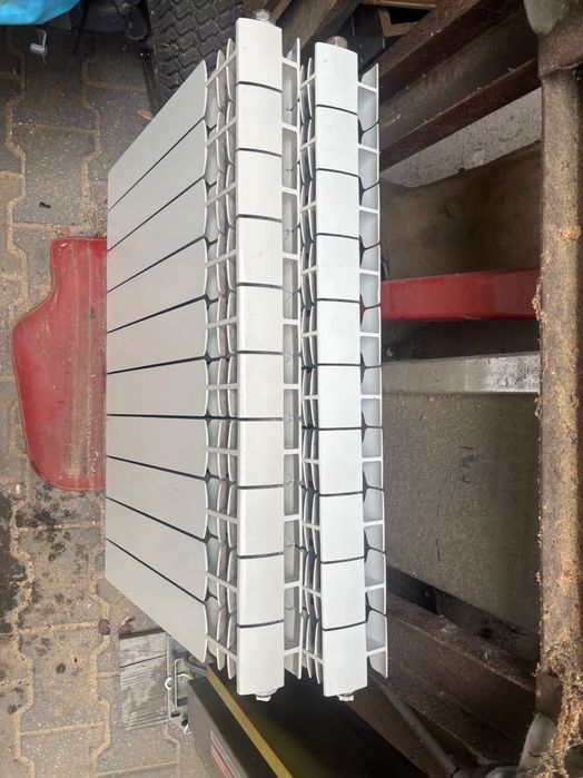Grzejniki Aluminiowe modułowe 10 żeberek