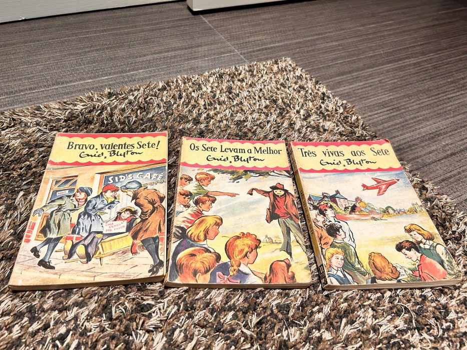 Enid Blyton Collection – “The Famous Five” and “The Secret Seven”64752273475842123