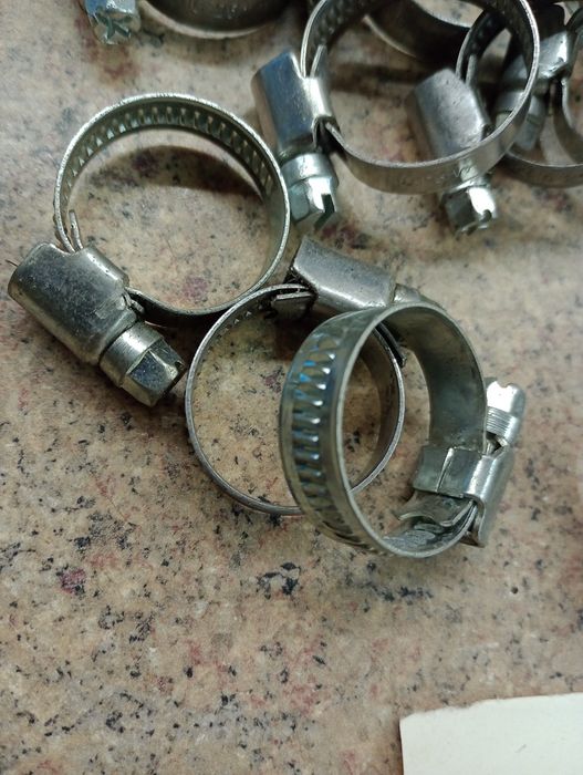 Хомут червячный металлический диаметр 16-25мм цена за все