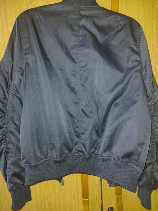 Kurka damska rozmiar  M  jak nowa
