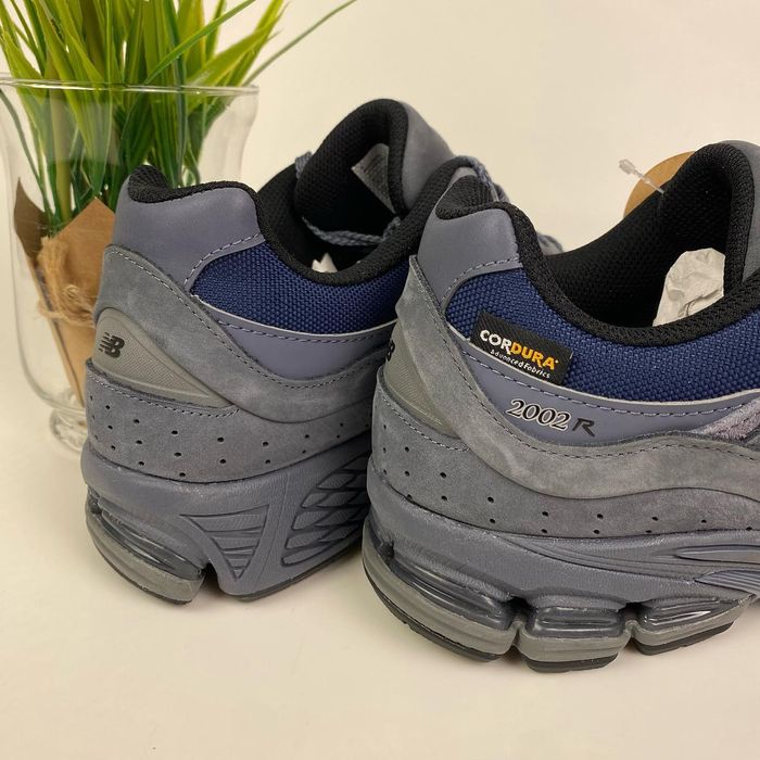 New Balance 2002R Cordura Gore Tex оригінал