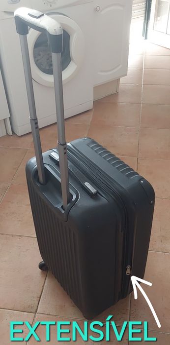 MALA CABINE 4 RODAS E CADEADO CÓDIGO.  Viagens Casa Arrumação Férias .