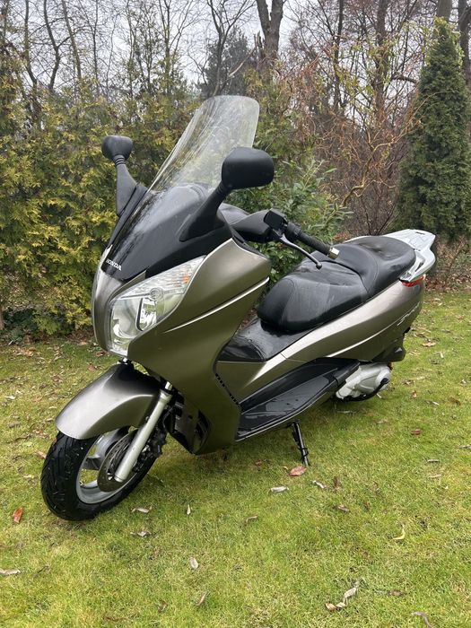 Honda Fes 125 S-Wing, rok 2008