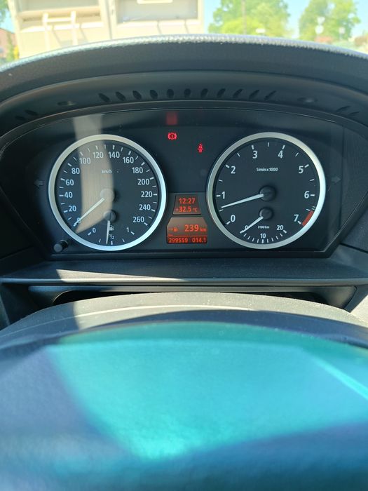 BMW 520i Sedan ( Oryginał )